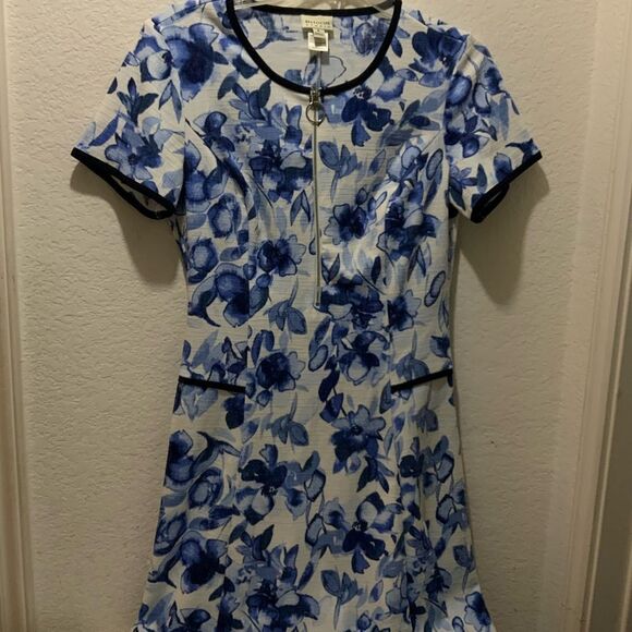 ENFOCUS STUDIO Beautiful Floral Dress blue white - Picture 1 of 7
